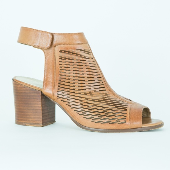 Vince Camuto Shoes - VINCE CAMUTO Lavette SANDAL Peep Toe Booties 11